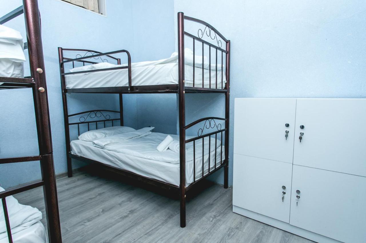 Sherlock Holmes Hostel Baku Extérieur photo