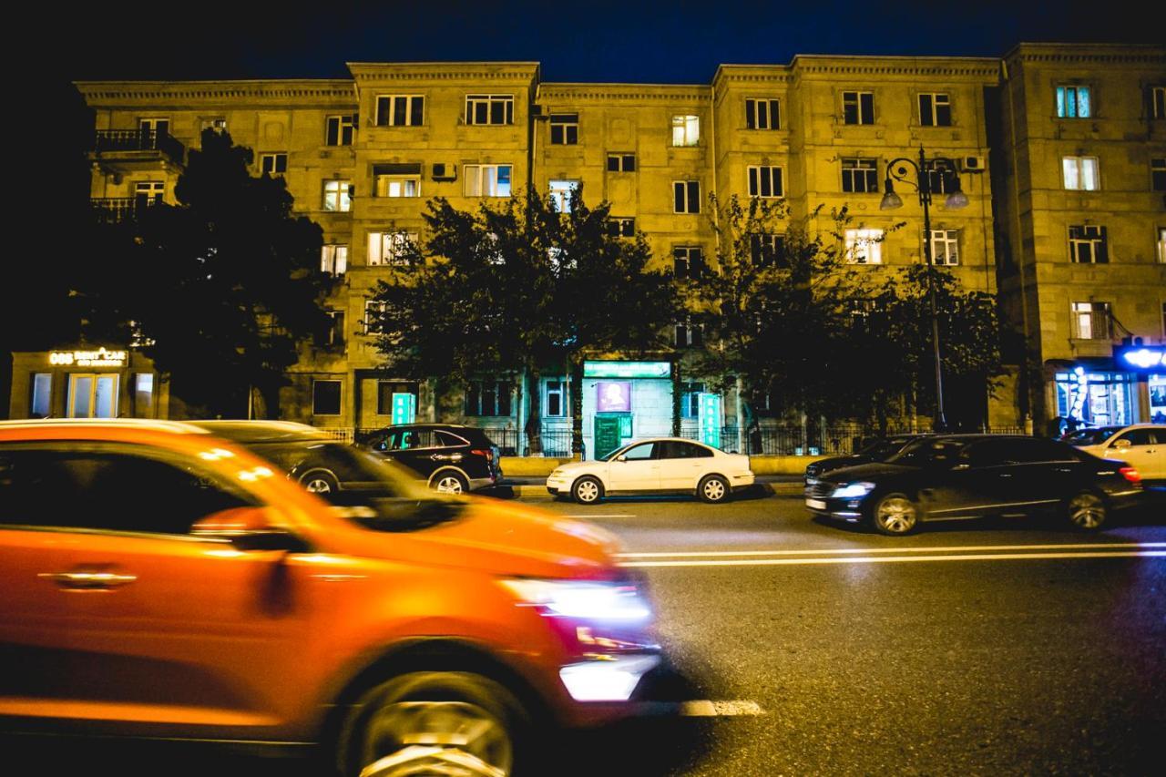 Sherlock Holmes Hostel Baku Extérieur photo
