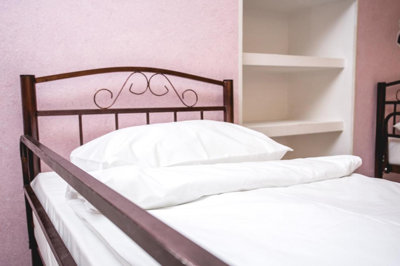 Sherlock Holmes Hostel Baku Extérieur photo